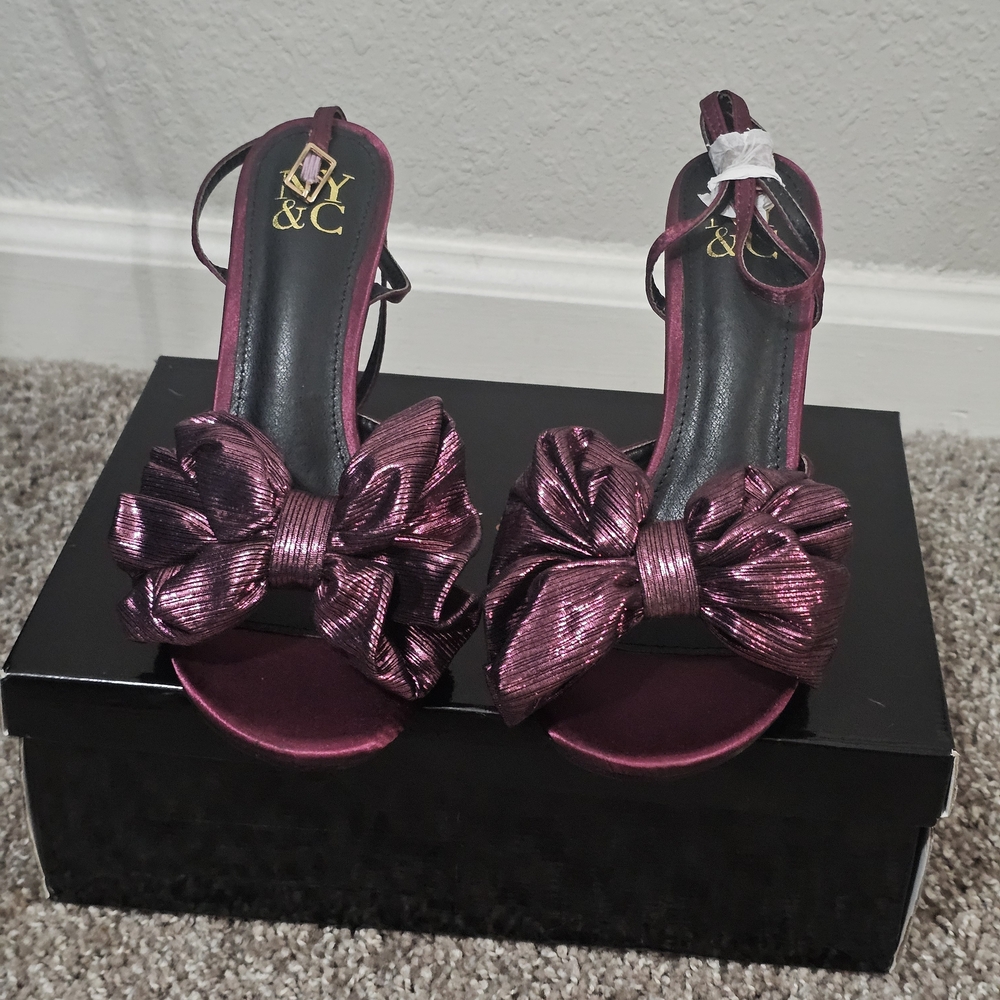 New York & Company Women's Purple Bow Heels
